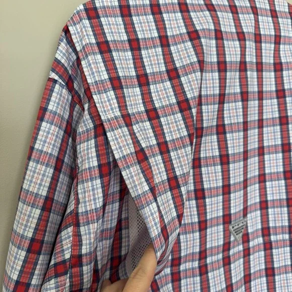 Columbia PFG Omni-shade Shirt Red Short Sleeve Button Up Vented Men's Size XL - Picture 5 of 8